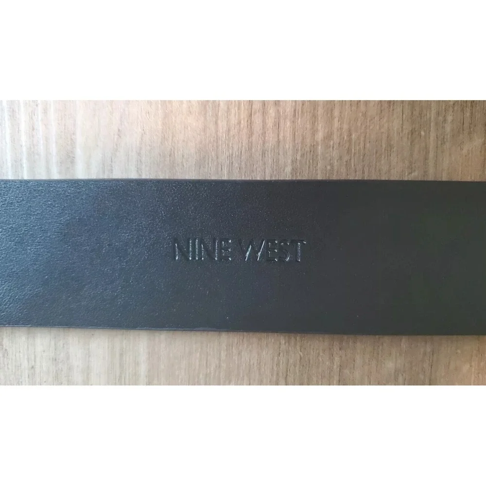 Nine West Faux Leather Black Belt Womens‎ Size M/L Gold Tone Large Buckle